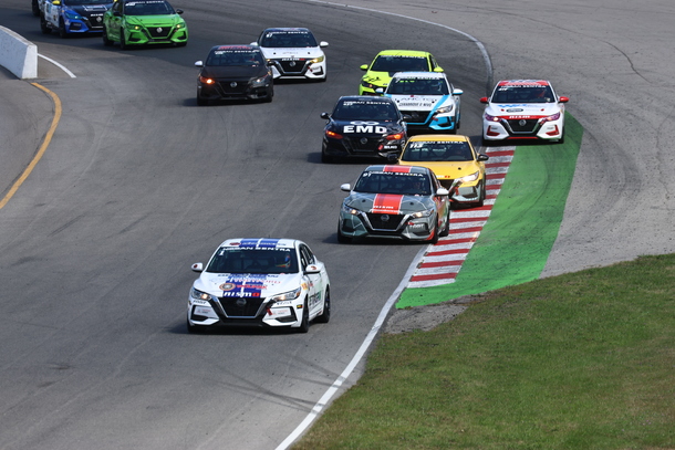 Simon Vincent champion 2025 de la Coupe Nissan Sentra !