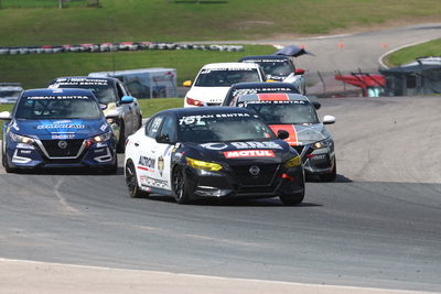 Coupe Nissan Sentra Cup en photos, 17-19 mai | Canadian Tire Motorsport Park ONT - Photo ID No.N63-240618232139