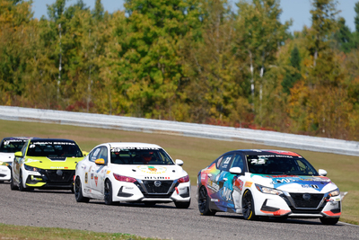 Coupe Nissan Sentra Cup en photos, 27-29 septembre | Calabogie Motorsports Park - Photo ID No.N68-2508192237460