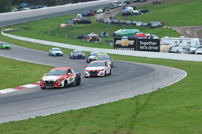 Coupe Nissan Sentra Cup en photos, 16, 17, 18 mai | Canadian Tire Motorsport Park<BR>Ontario - Photo ID No.N69-2508192330520