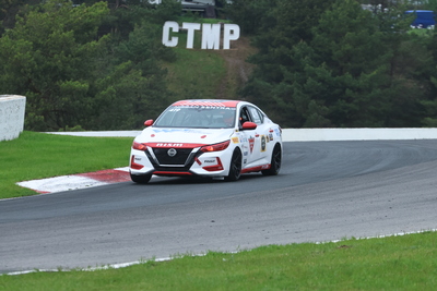 Coupe Nissan Sentra Cup en photos, 16, 17, 18 mai | Canadian Tire Motorsport Park<BR>Ontario - Photo ID No.N69-250819234106