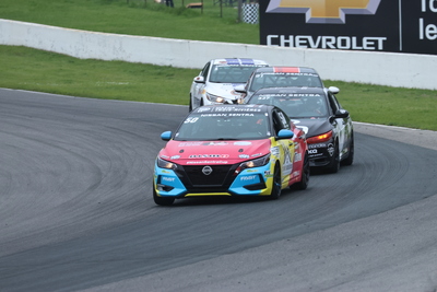 Coupe Nissan Sentra Cup en photos, 16, 17, 18 mai | Canadian Tire Motorsport Park<BR>Ontario - Photo ID No.N69-2508192349350