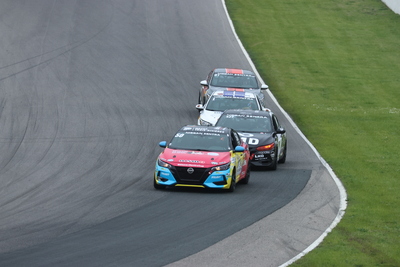 Coupe Nissan Sentra Cup en photos, 16, 17, 18 mai | Canadian Tire Motorsport Park<BR>Ontario - Photo ID No.N69-2508192350360