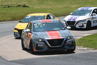 Coupe Nissan Sentra Cup en photos, 20-22 juin | Atlantic Motorsport Park, Shubénacadie<BR> Nouvelle-Écosse - Photo ID No.N70-2508250146550