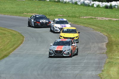 Coupe Nissan Sentra Cup en photos, 20-22 juin | Atlantic Motorsport Park, Shubénacadie<BR> Nouvelle-Écosse - Photo ID No.N70-2508250147060