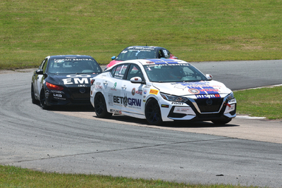 Coupe Nissan Sentra Cup en photos, 20-22 juin | Atlantic Motorsport Park, Shubénacadie<BR> Nouvelle-Écosse - Photo ID No.N70-250825014758