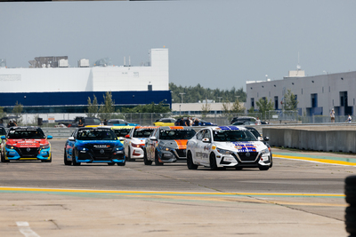 Coupe Nissan Sentra Cup en photos, 6 juillet | Grand Prix Nissan<BR>QUÉBEC - Photo ID No.N71-2508250250050