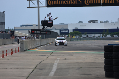 Coupe Nissan Sentra Cup en photos, 6 juillet | Grand Prix Nissan<BR>QUÉBEC - Photo ID No.N71-2508250254340