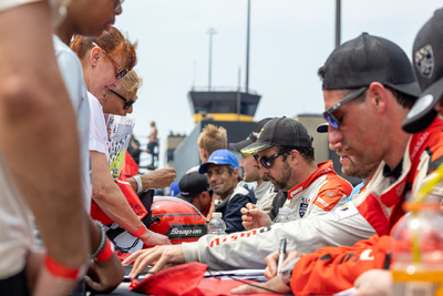 Coupe Nissan Sentra Cup en photos, 6 juillet | Grand Prix Nissan<BR>QUÉBEC - Photo ID No.N71-2508250256110