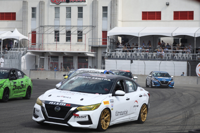 Coupe Nissan Sentra Cup en photos, 8-10 AOÛT | GRAND PRIX DE TROIS-RIVIÈRES<br>QUÉBEC - Photo ID No.N72-250825031349
